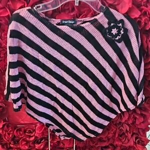 Great Escape Girls Pink and Black Striped Poncho Size S/M